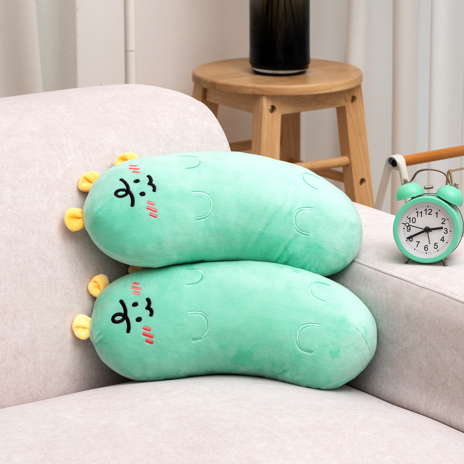 카카오프렌즈/니니즈 발라당 차량용 목쿠션 목베개 죠르디 - 상품 이미지