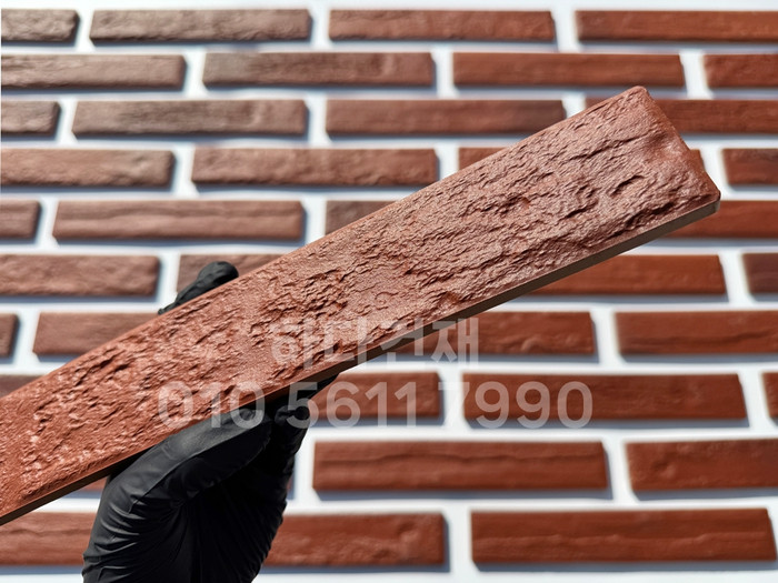 세라믹 고벽돌타일 300x50x9.2T 심플레드 / 하다건재 세라믹타일