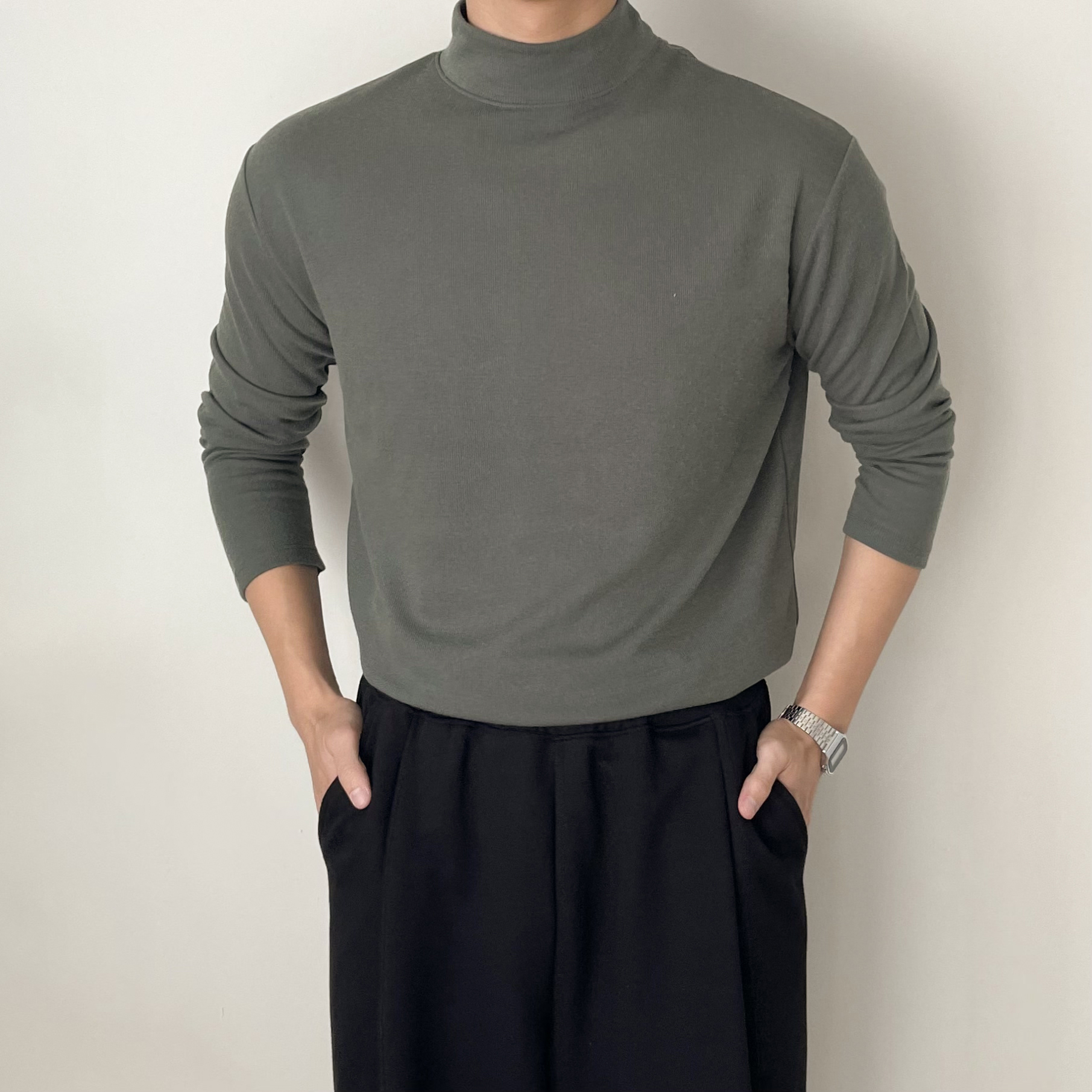 남자반목티 남자반폴라티 - 메인 이미지