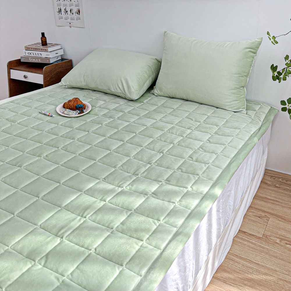 포근한 윈터테일 겨울 밍크 극세사 고정밴딩 침대패드 페어리 라임, DK(더블킹)