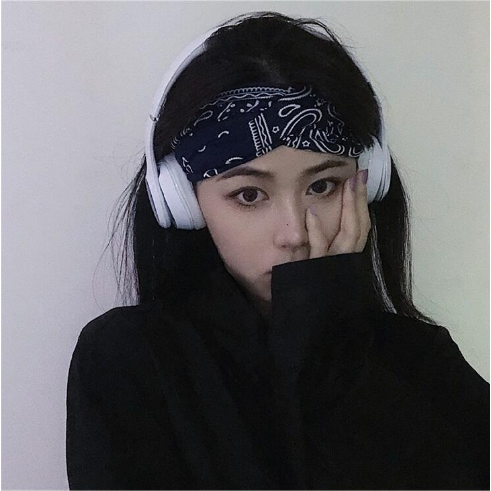 전참시 306회 홍현희 헤어밴드 힙한 레트로 의상 옷 패션 - 메인 이미지