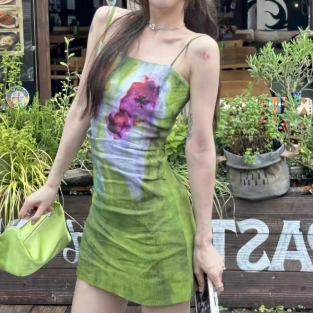 우리동네 털뭉치들 1회 혜리 원피스 미니 화려한 파티룩 의상 옷 패션 - 상품 이미지