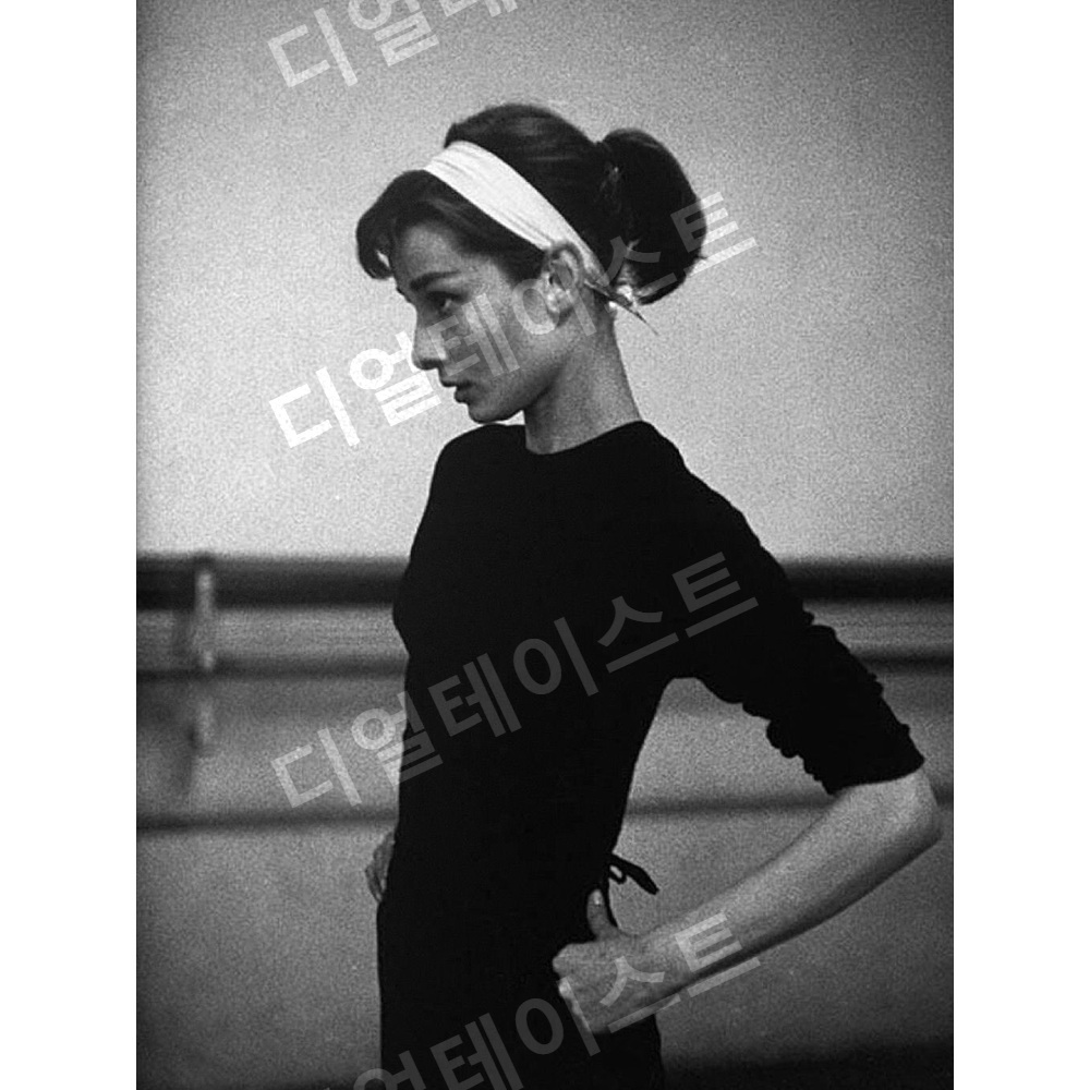 오드리햅번 Audrey Hepburn 인테리어 그림 일러스트 액자 포스터 - 상세 이미지 2