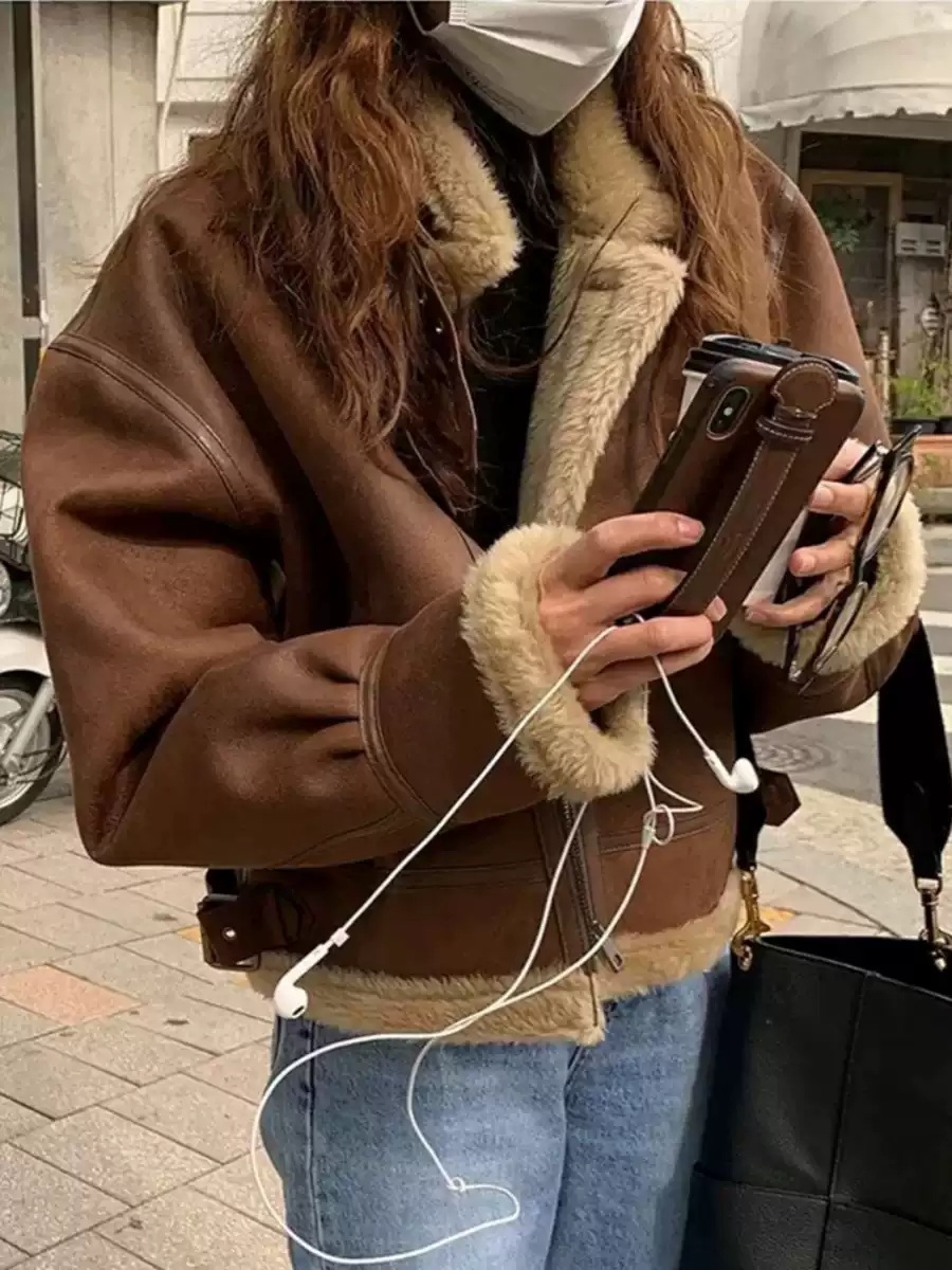 임지연 무스탕 점퍼 공항패션 양모 데일리 의상 옷 패션 - 상세 이미지 4