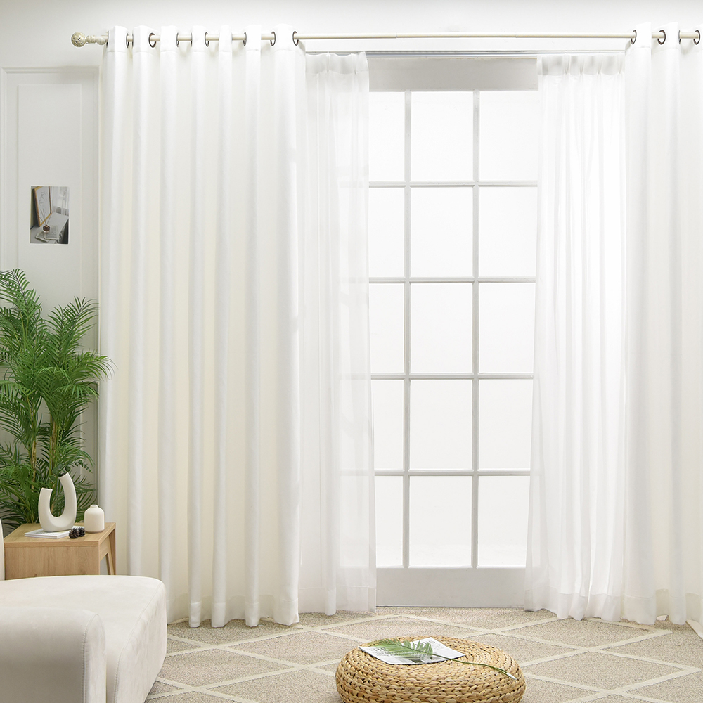 아라크네 아일렛형 린넨룩 화이트 암막커튼 엘리스 135x170 거실 안방