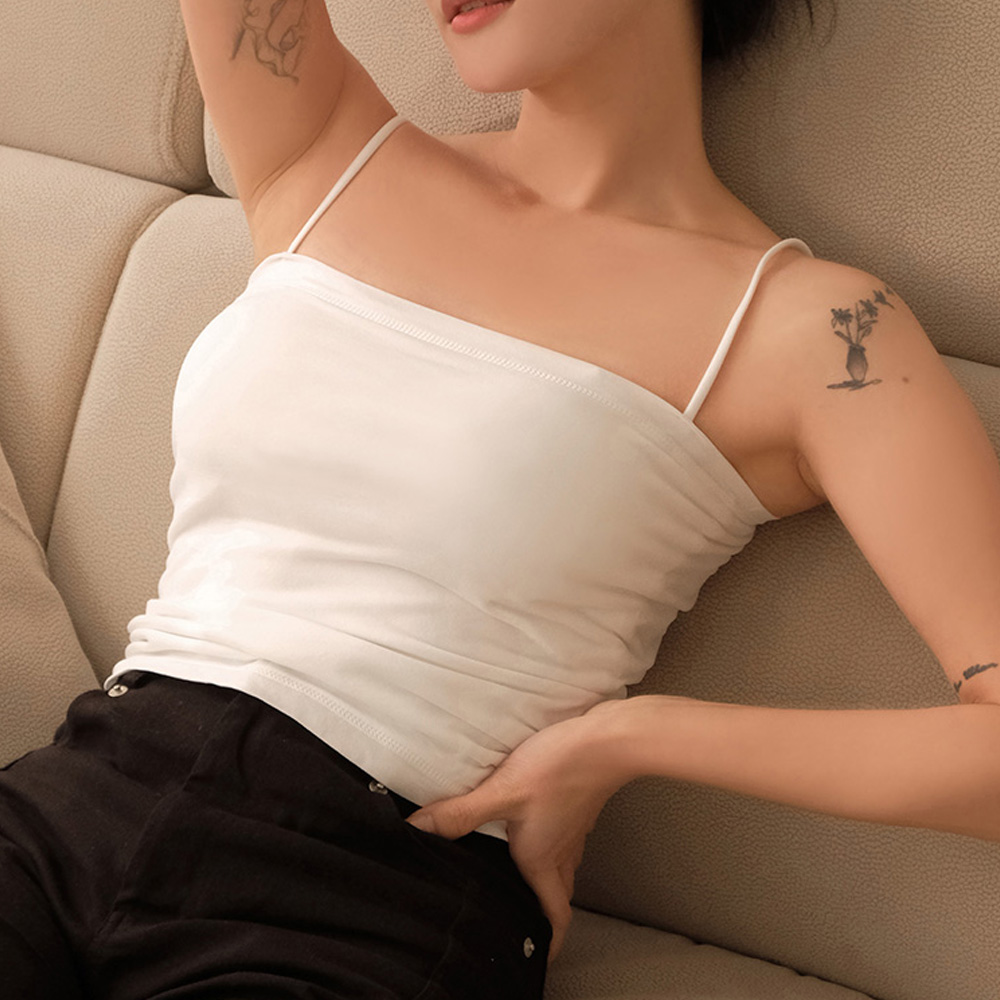 캡내장 융기모 일자넥 밍크 나시 - 상세 이미지 2