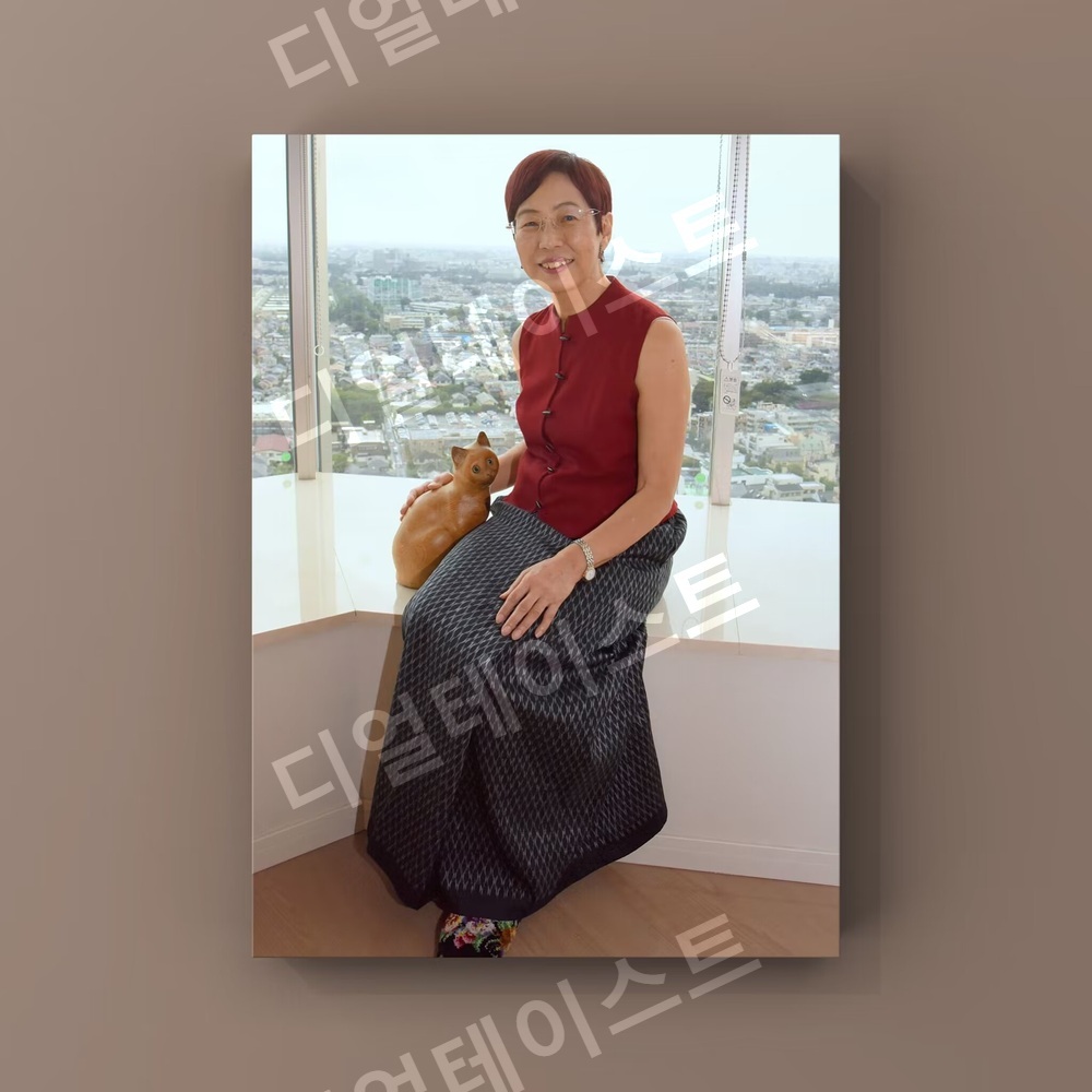 우에노 치즈코 페미니즘 인테리어 그림 일러스트 액자 포스터 - 상세 이미지 3
