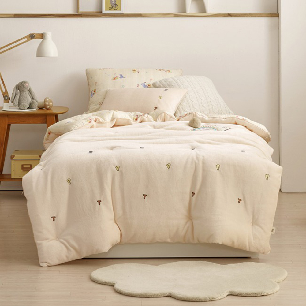 레노마 홈 디즈니 푸우극세 슈퍼싱글 차렵이불 앞면 극세사 뒷면 모달