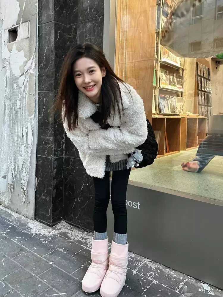 류이서 코트 자켓 인스타그램 간절기 모피 의상 옷 패션 - 상세 이미지 3