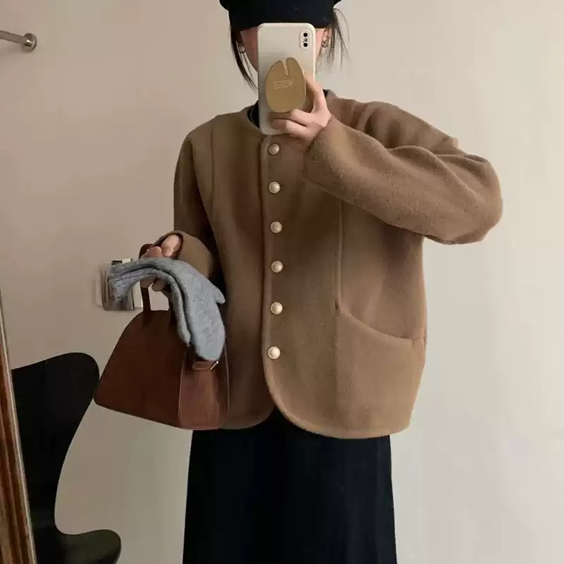 전지적 참견 시점 321화 최강희 자켓 레드 데일리 라운드넥 의상 옷 패션 - 상세 이미지 3