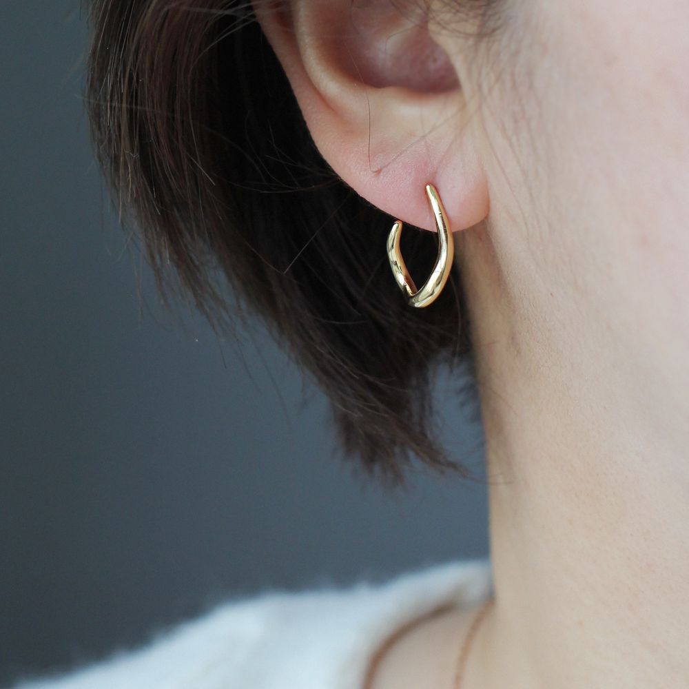미니 메탈 라이닝 티타늄침 귀걸이 - 상세 이미지 2