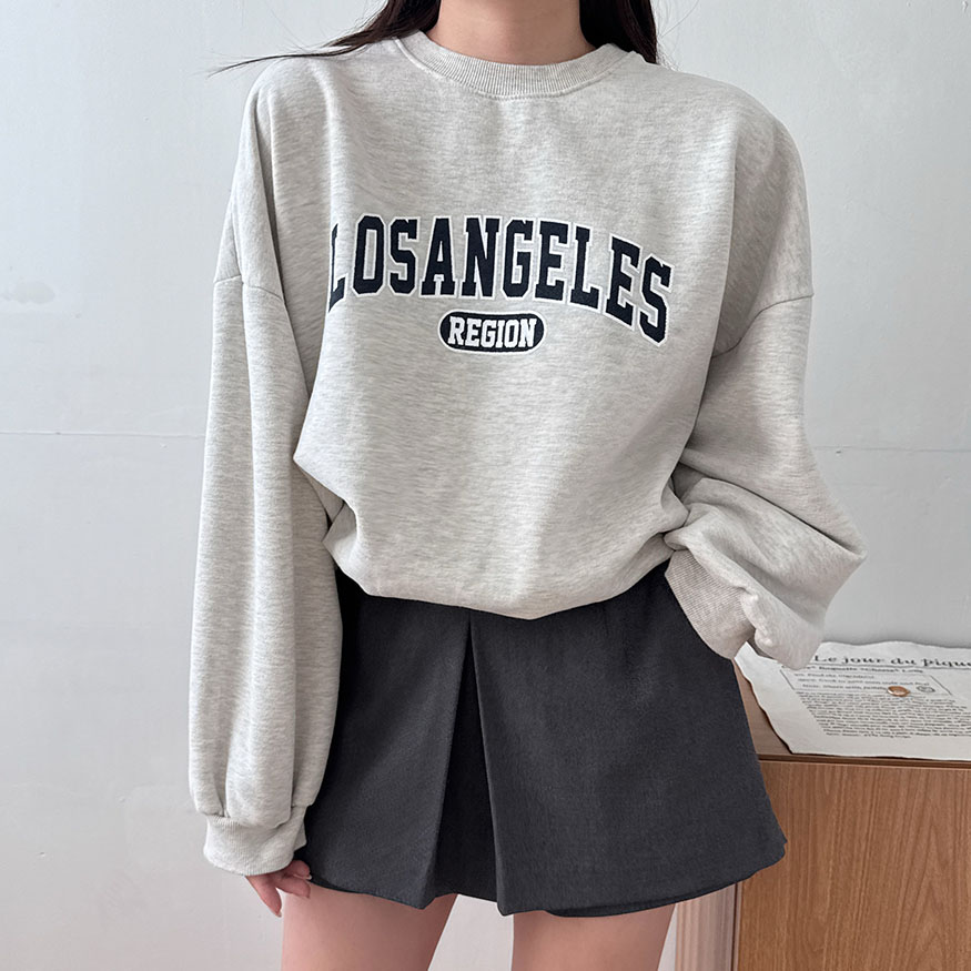 여자 겨울 오버핏 레터링 양기모 맨투맨 - 상품 이미지