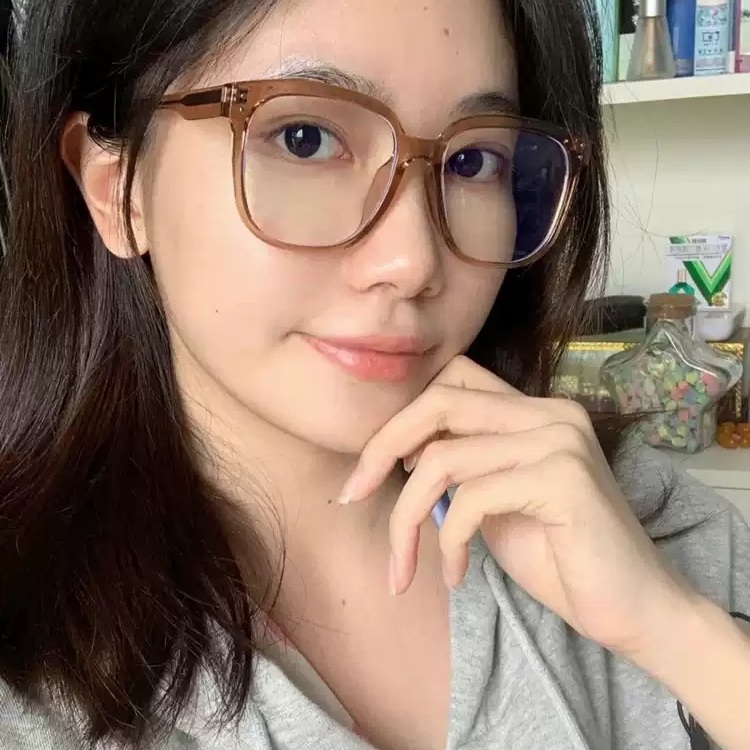 사랑은 외나무다리에서 2화 정유미 안경테 아이웨어 윤지원 데일리 무도수 의상 옷 패션 - 상품 이미지