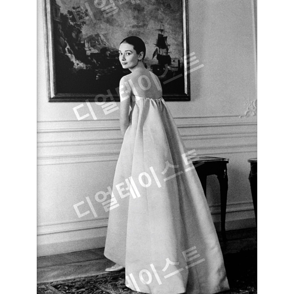 오드리햅번 Audrey Hepburn 인테리어 그림 일러스트 액자 포스터 - 상세 이미지 3
