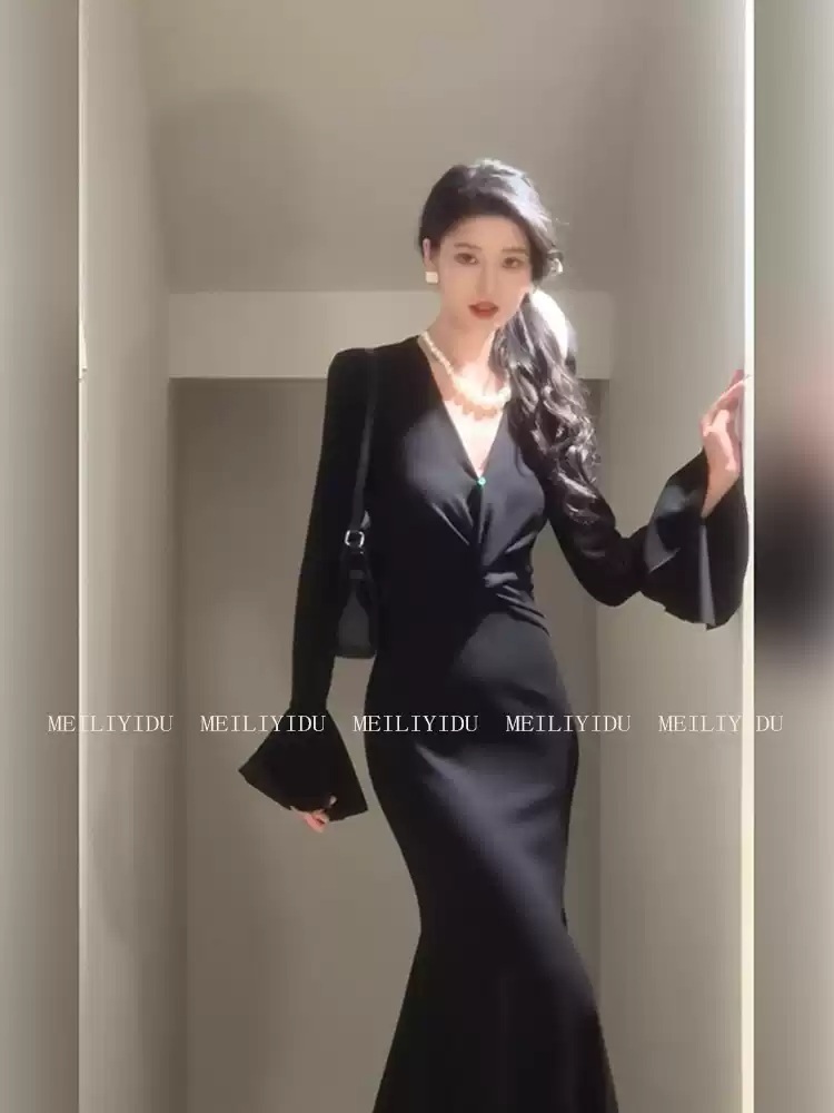 스캔들 92화 한채영 원피스 블랙 문정인 V넥 파티룩 의상 옷 패션 - 상세 이미지 2