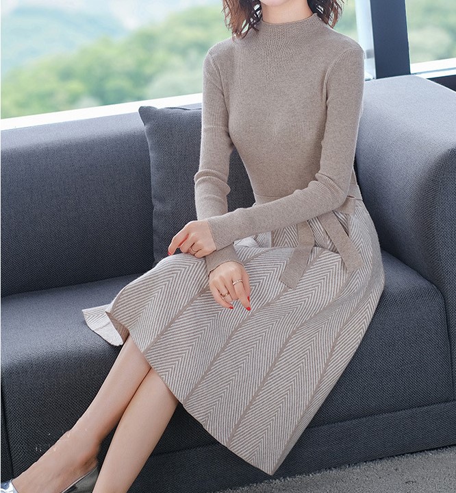 여자여자몰 도톰원단 슬림핏착시 빗살헤링본 배색니트원피스 겨울 모임룩원피 오피스 - 상세 이미지 3