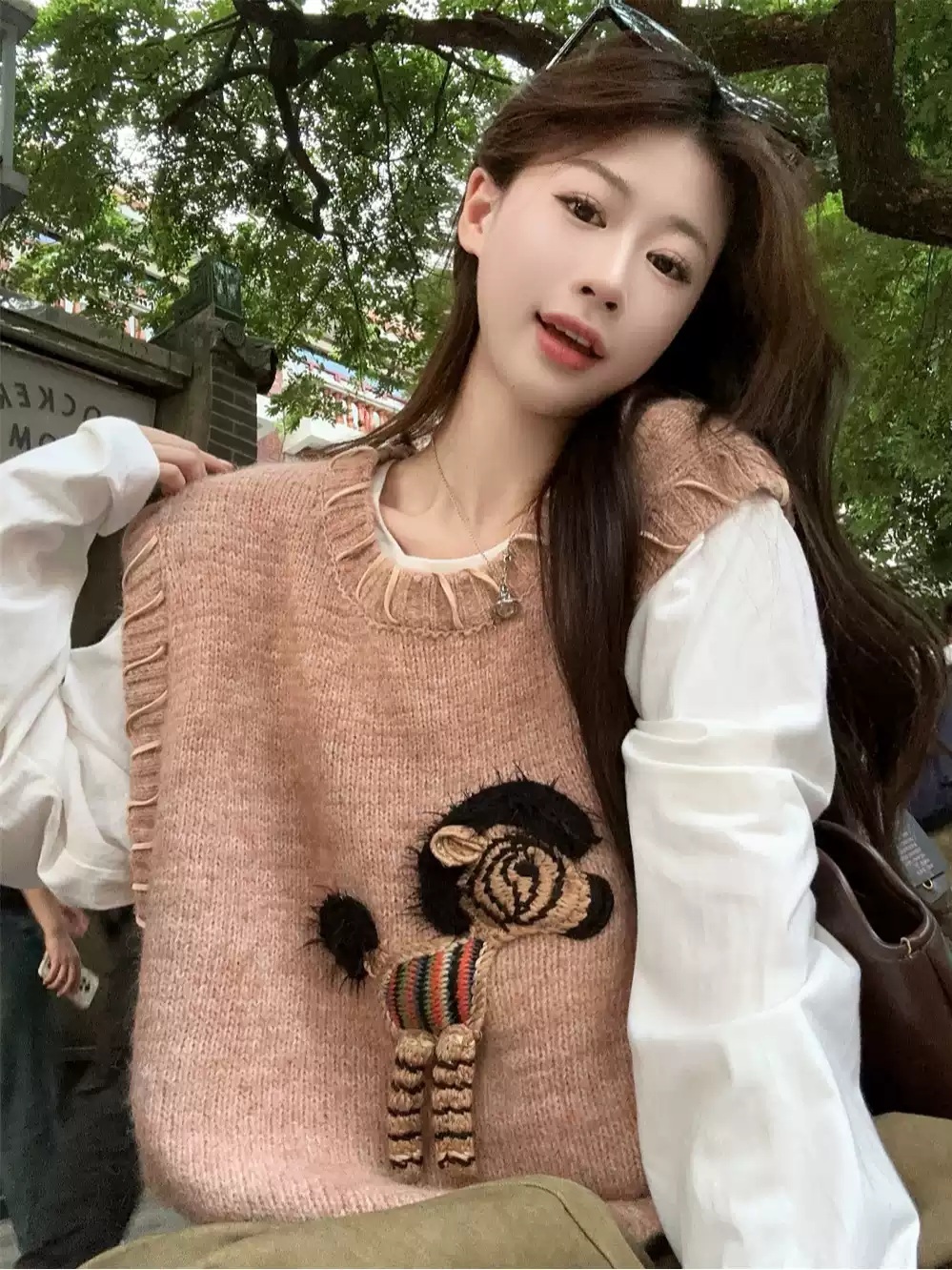 결혼하자 맹꽁아 37화 윤복인 니트 조끼 맹경복 스웨터 데일리 의상 옷 패션 - 상세 이미지 5