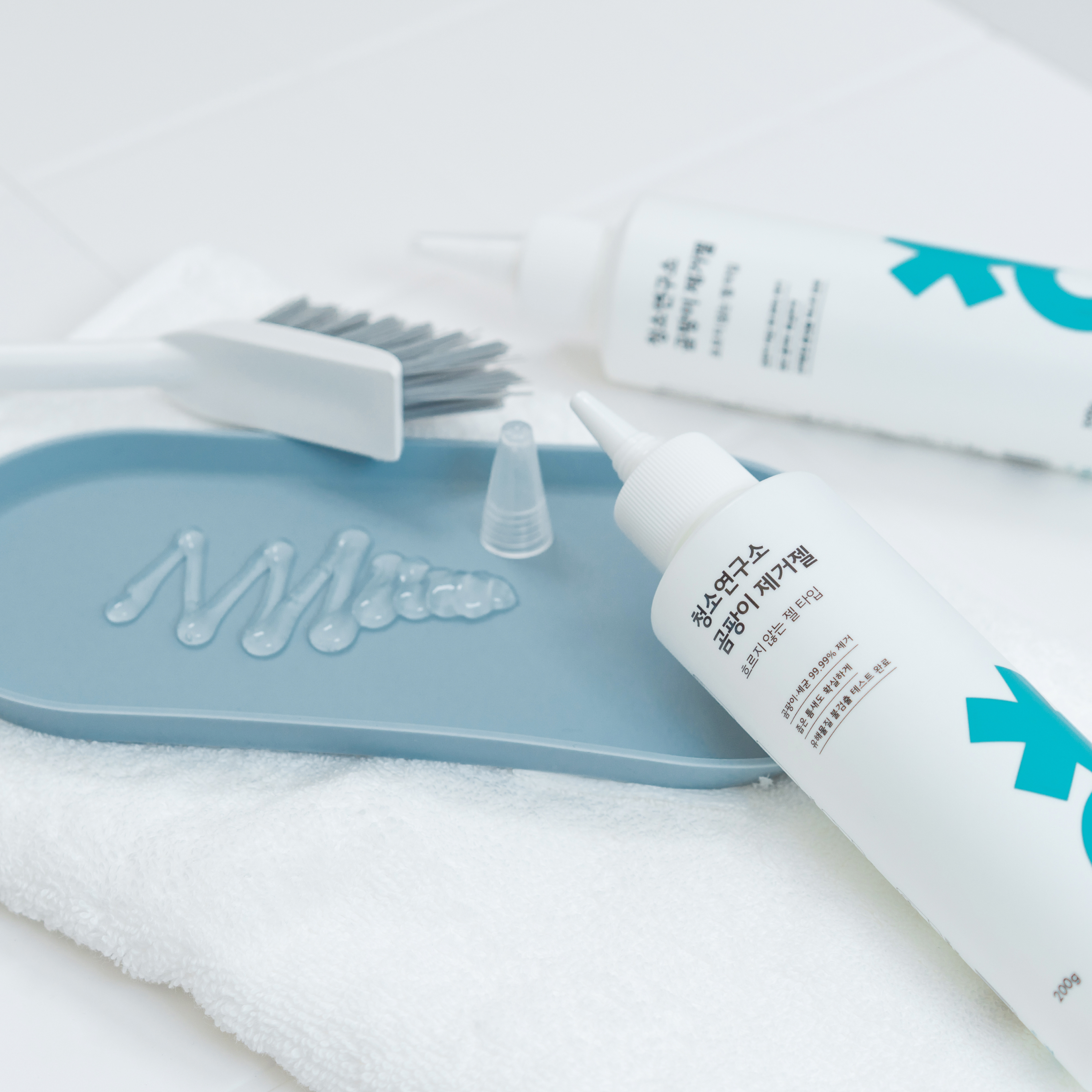 청소연구소 곰팡이 제거젤 200g 욕실 줄눈 실리콘 검은곰팡이 99.99% 제거