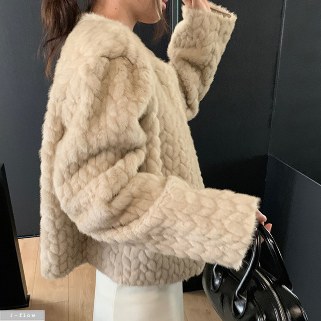 디토 퍼 모피 노카라 루즈핏 울 밍크 자켓 1col 겨울 크롭 라운드 연말 제이플로우 - 상세 이미지 4
