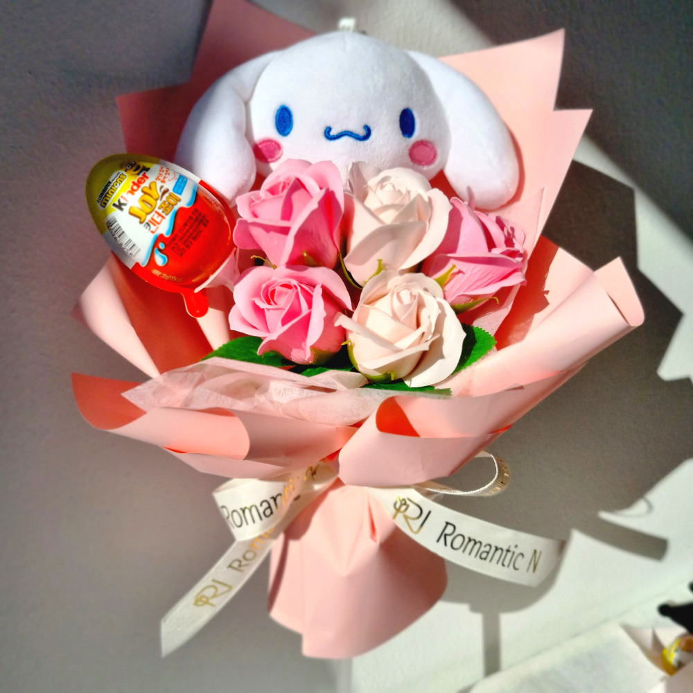 인형꽃다발 산리오 시나모롤 핑크 킨더조이 어린이 졸업 꽃다발