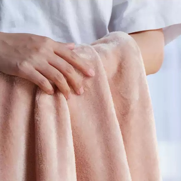 겨울 후드 망토 집순이담요 여행 차박 입는 담요 - 상세 이미지 4