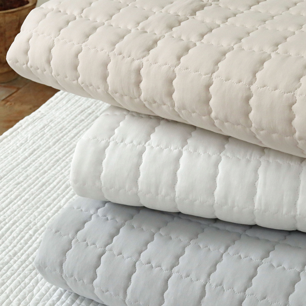 디퍼 먼지없는 워싱 마이크로 피치스킨 미끄럼방지 논슬립 사계절 침대 패드 Q