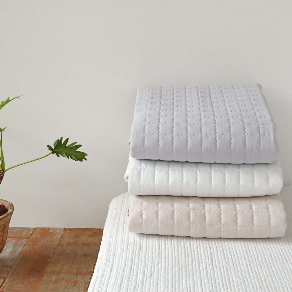 디퍼 먼지없는 워싱 마이크로 피치스킨 미끄럼방지 논슬립 사계절 침대 패드 Q