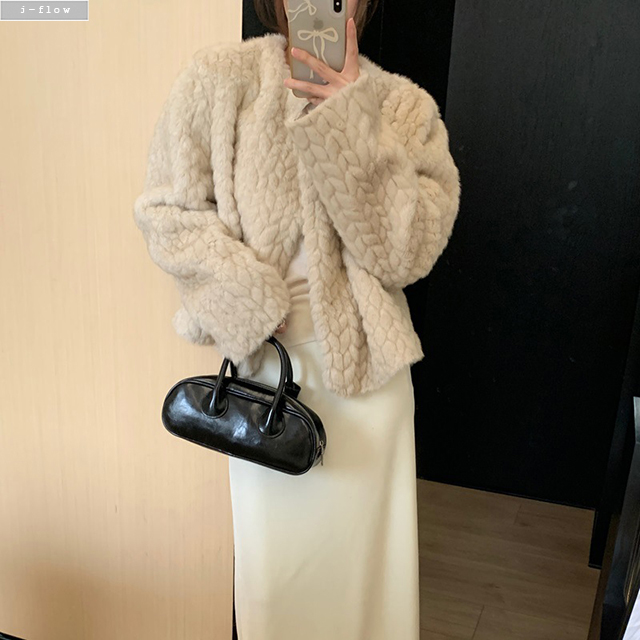 디토 퍼 모피 노카라 루즈핏 울 밍크 자켓 1col 겨울 크롭 라운드 연말 제이플로우 이미지 7