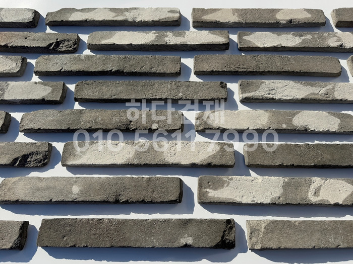 롱브릭고벽돌타일 375~380x50~55x18~20T 청고벽돌타일 / 하다건재