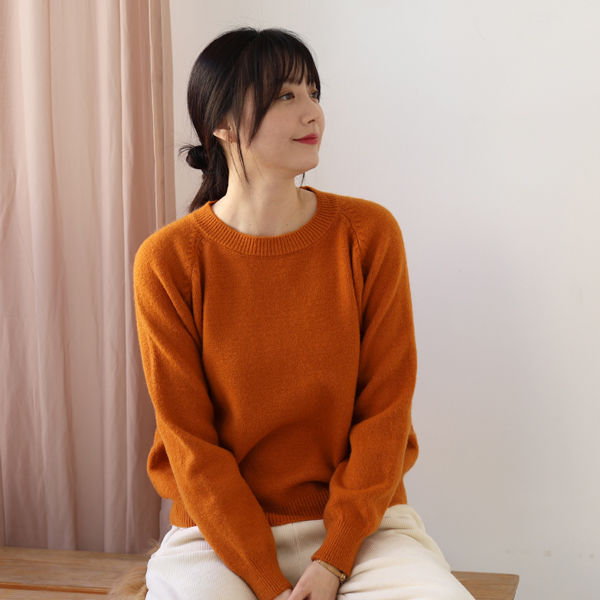 [웬디즈갤러리]에이 라운드넥 니트 PKN120 : 웬디즈갤러리