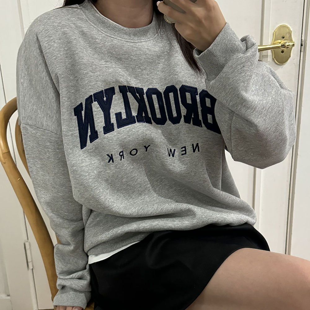 레터링 자수 루즈핏 기모 맨투맨 이미지 6