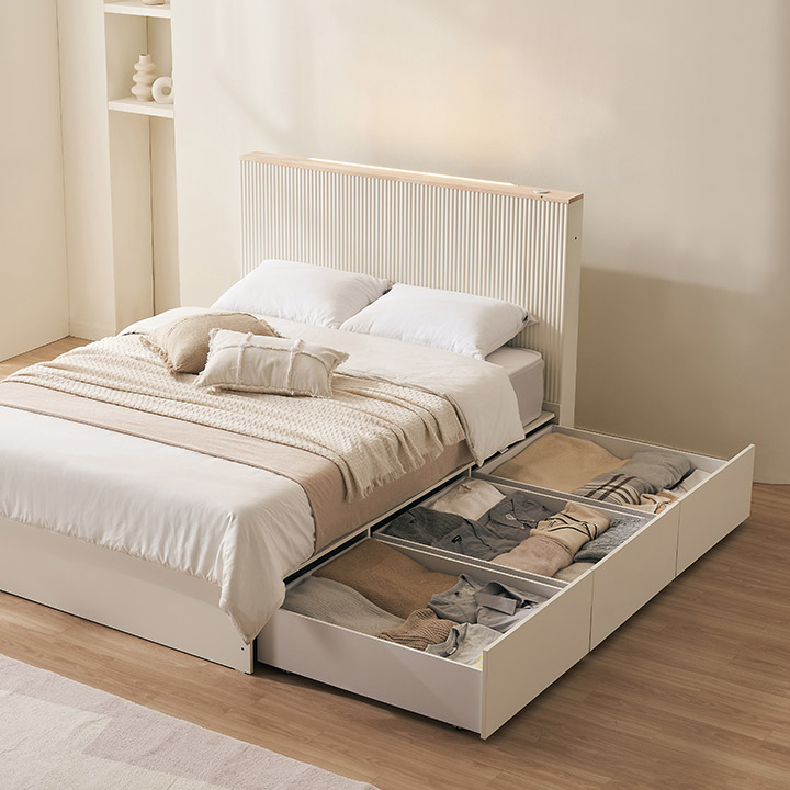 [삼익가구]네이처 편백나무 템바보드 LED조명 수납 호텔 침대(7존 독립 매트리스-퀸)