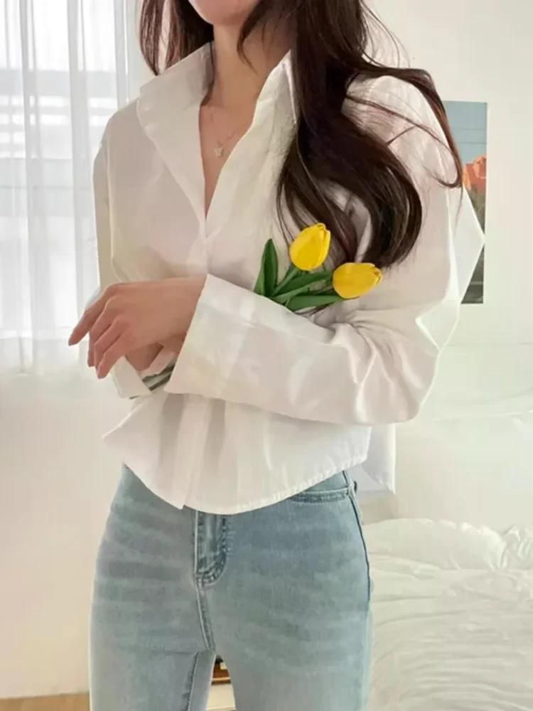 무료반품 화이트 셔츠 여성 봄 가을 디자인 감각 틈새 루즈핏 쁘띠 라펠 싱글 브레스트 크롭 긴 소매 탑 화이트 S - 상세 이미지 5