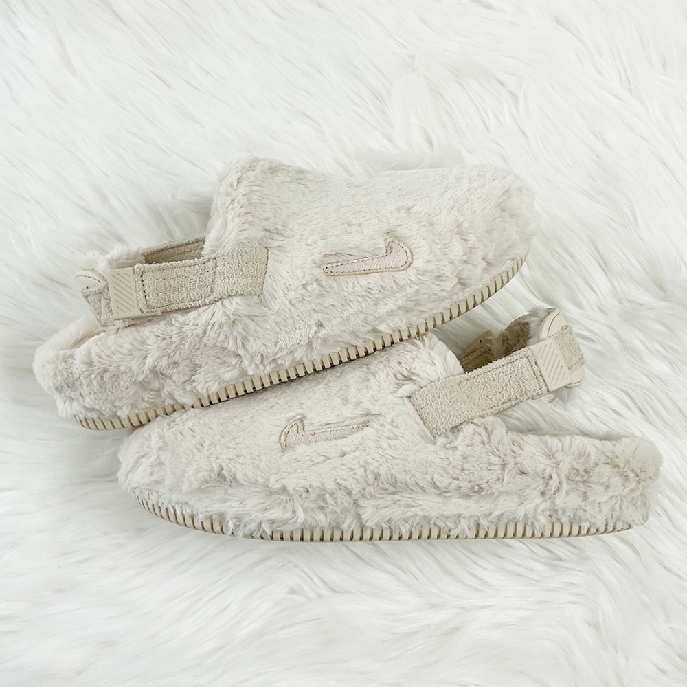 나이키 털 슬리퍼 방한화 캄 슬라이드 퍼 뮬 겨울 털신