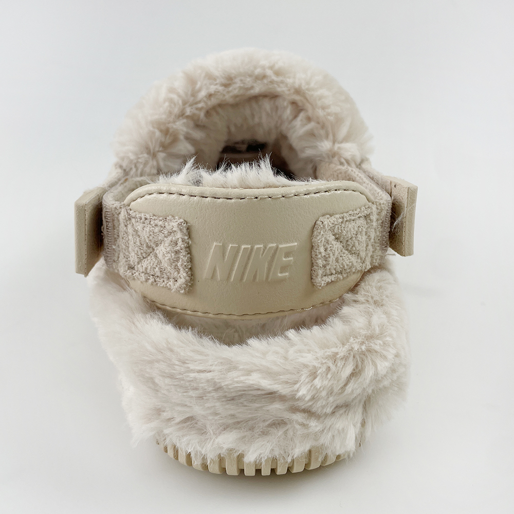 나이키 털 슬리퍼 방한화 캄 슬라이드 퍼 뮬 겨울 털신