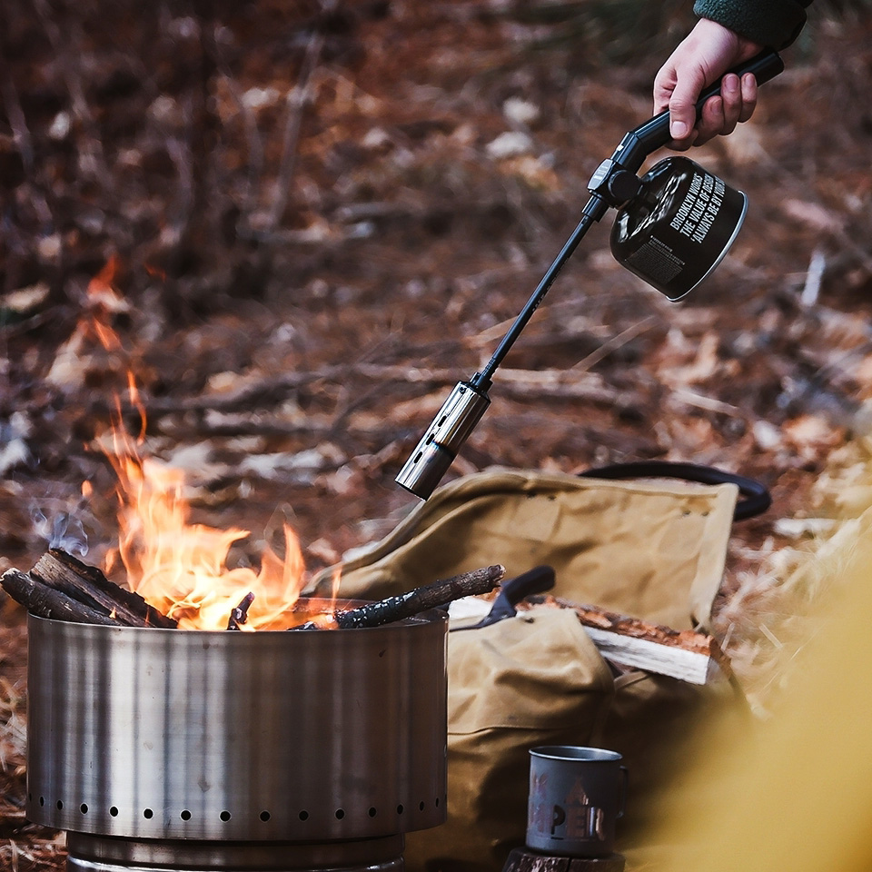 브루클린웍스 샷건 롱 토치 캠핑 이소가스 장작 화염방사기 분리형 파우치 포함