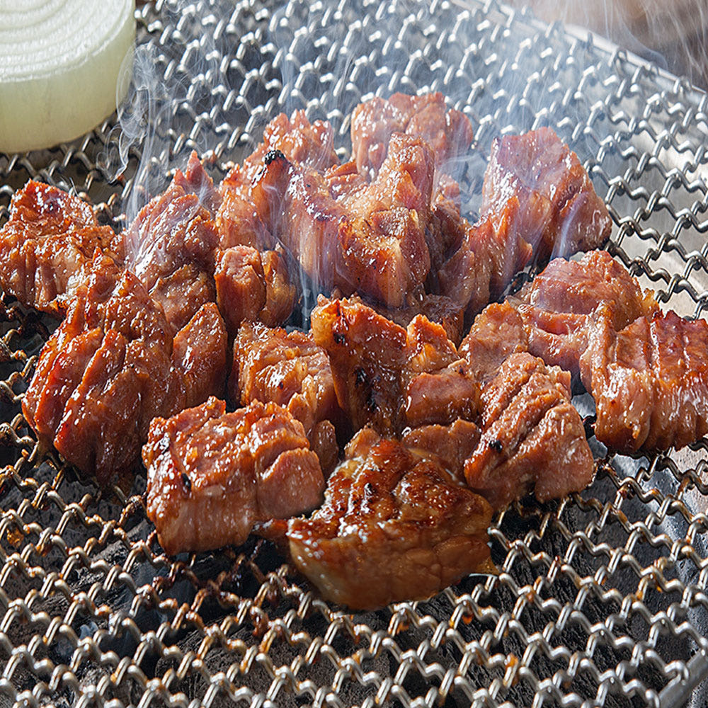 돼지갈비 맛 사각 탱글 양념목살 300g