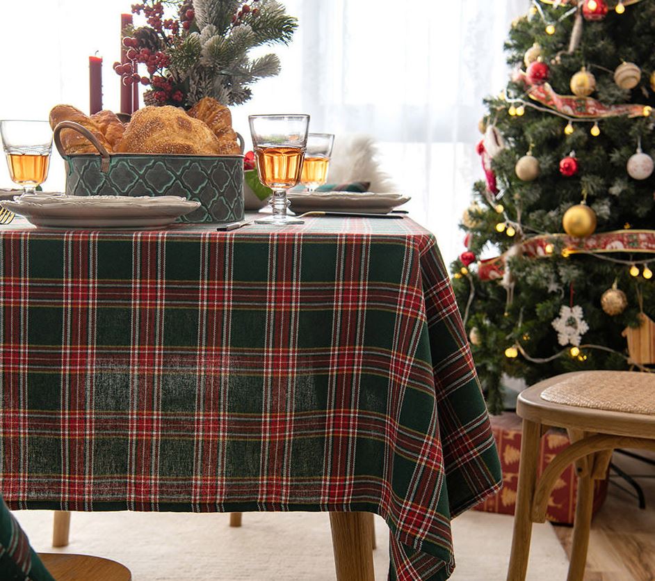 크리스마스 식탁보 테이블보 연말 홈파티 체크패턴