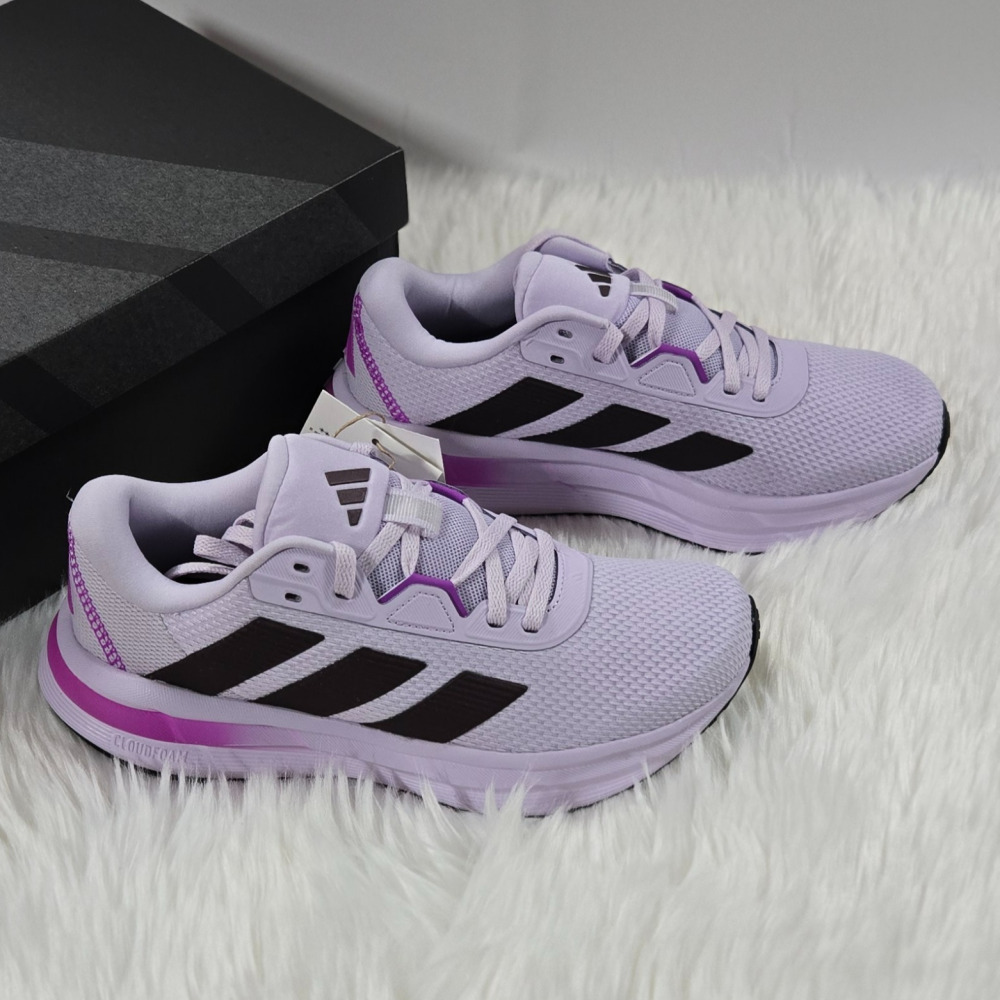 아디다스 여성운동화 발볼넓은 발편한 런닝화 헬스화 조깅화 갤럭시7