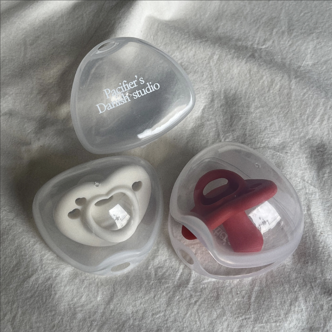 데니쉬스튜디오 쪽쪽이 치발기 스트랩 BPA FREE 위생 다용도 케이스 - 상품 이미지