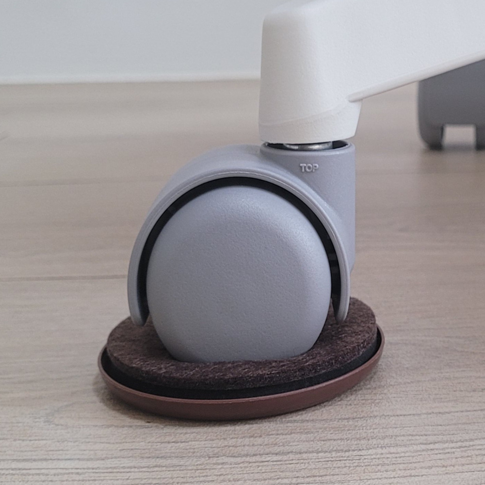 의자 바퀴 고정 커버 끌림 방지 소음 패드 캡 시디즈 밀림 자국 발 바닥 보호 컴퓨터