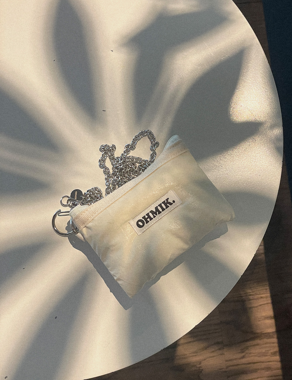 OHMIK. 오미크 파우치 디자이너 가방 키링 카드 동전 여행 지갑 9 Color - 상세 이미지 3