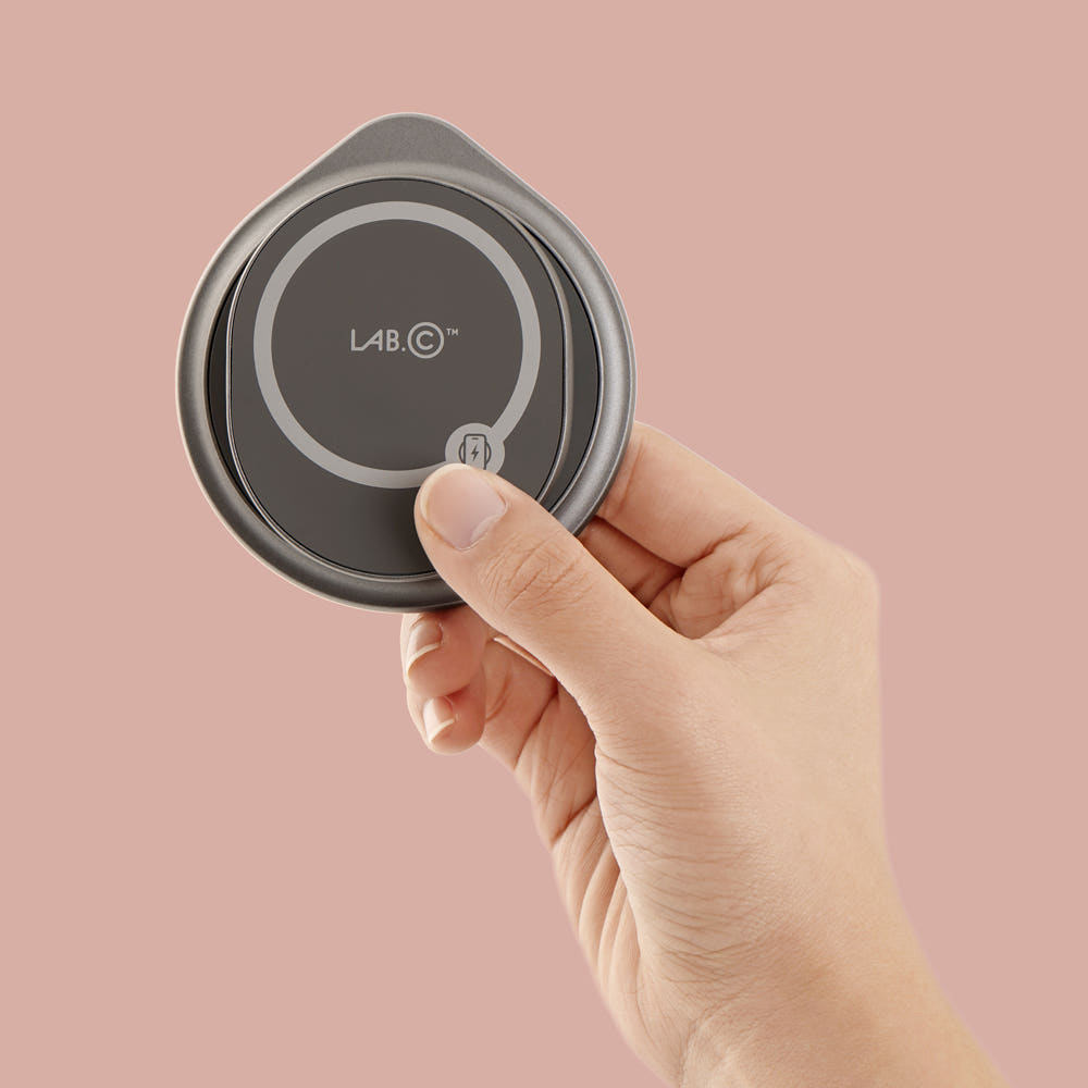 랩씨 충전기 실버 컬러