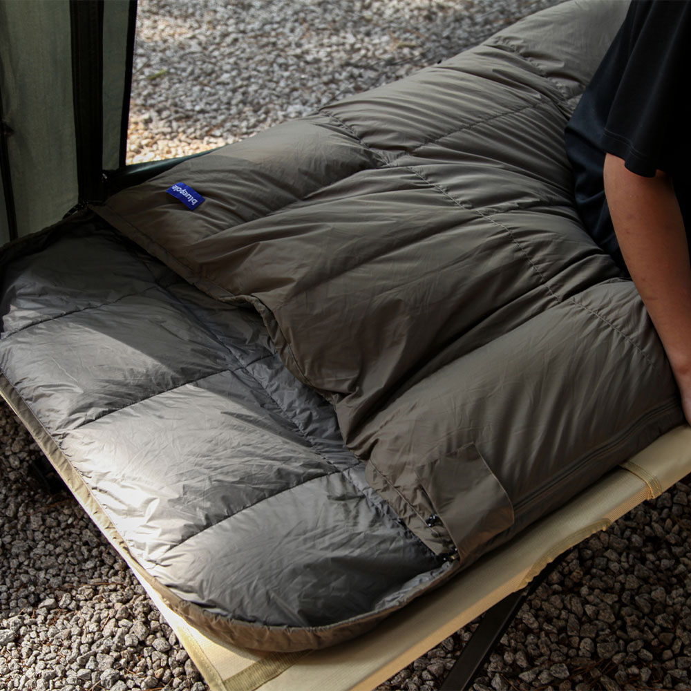 블루폴 타카로 덕다운 캠핑 침낭 프리미엄 오리털 충전재 이불 1460g, 차콜