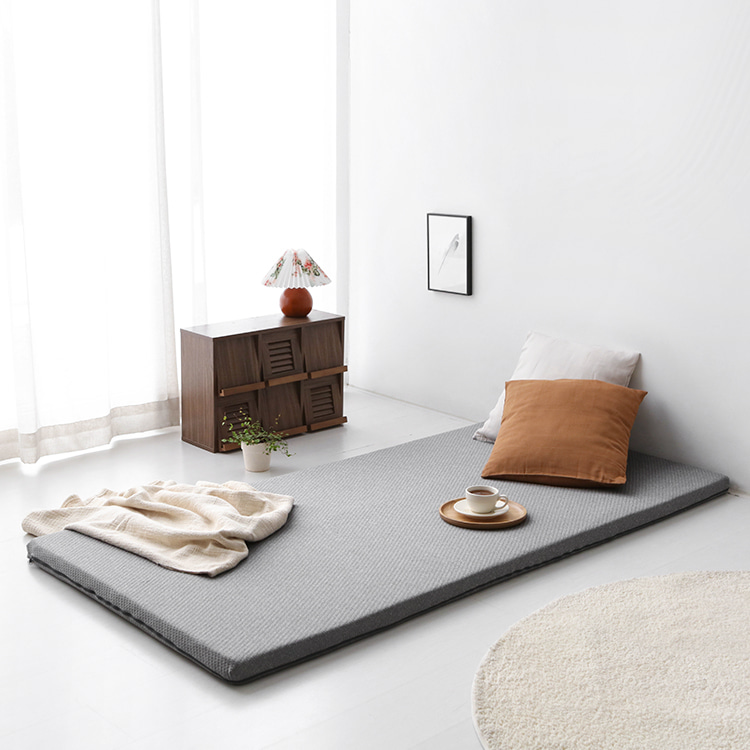 바닥토퍼 3단 접이식 매트 1인용 싱글 손님용 토퍼 수면매트 제로몽