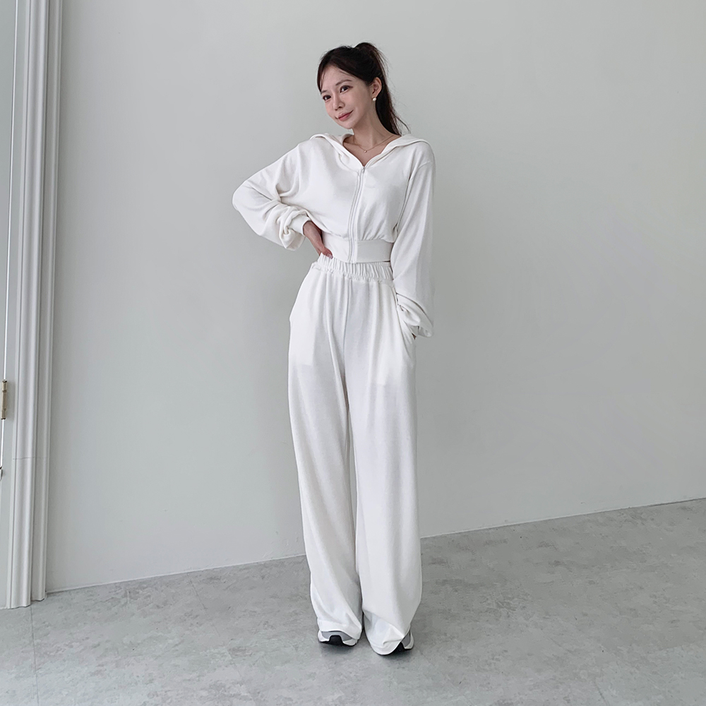 세라 크롭트레이닝세트 집업 와이드 트레이닝 셋업 이미지 8