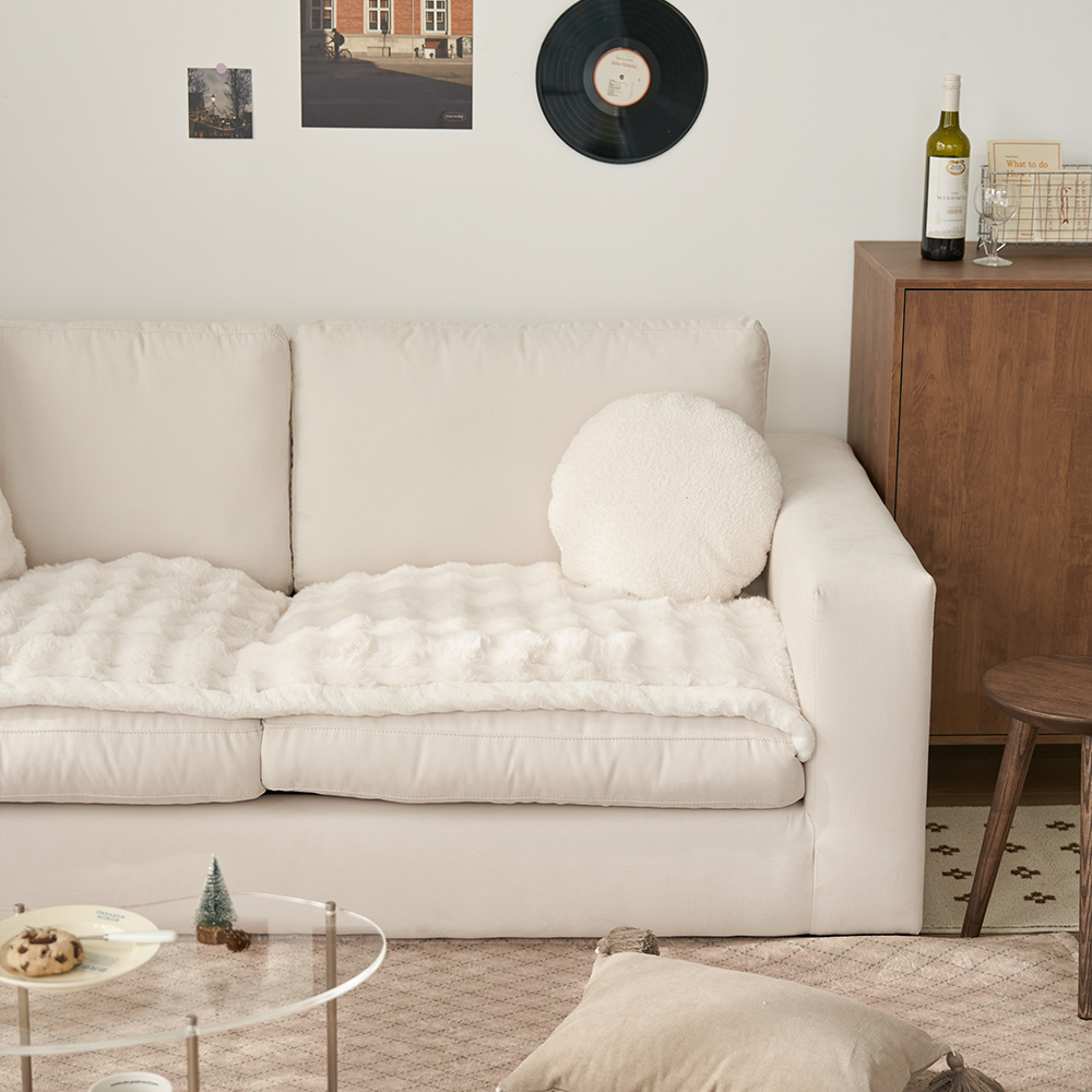 몽글몽글 밍크 라떼 쇼파패드 극세사 겨울 소파커버 덮개 1 2인용