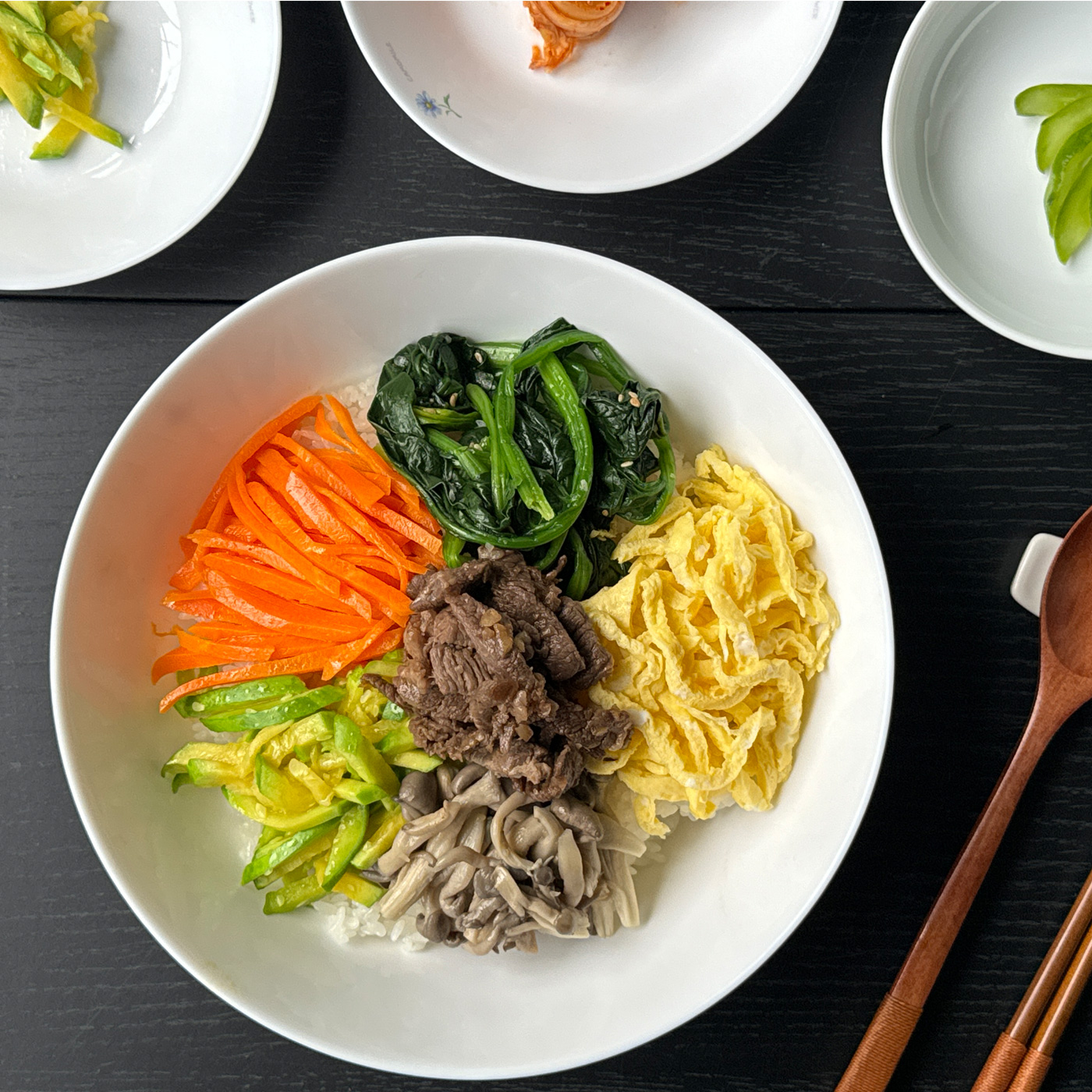 바칠레 유로피안 카모마일 10인 패밀리 홈식기 세트 36p - 상세 이미지 3