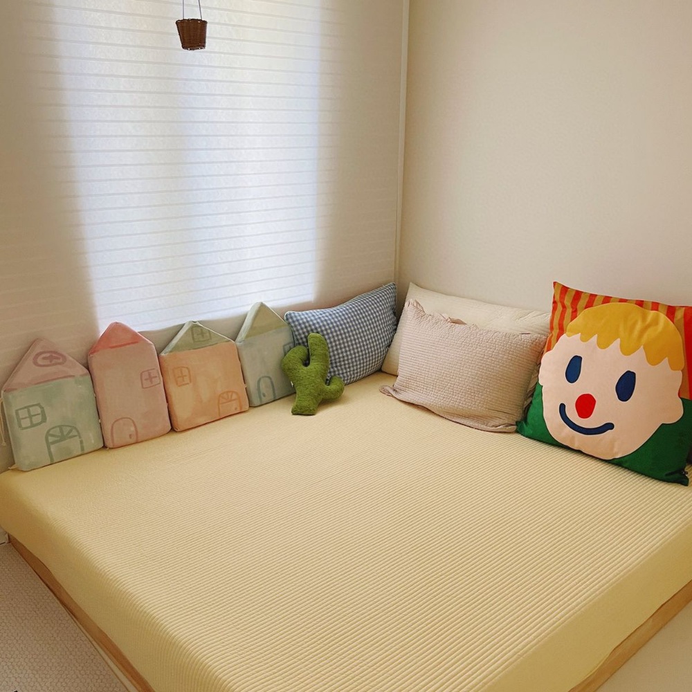 너무 귀여운 침대 침대 벽가드 쿠션 울타리 충돌방지 쿠션 벨벳 소재 - 상세 이미지 3