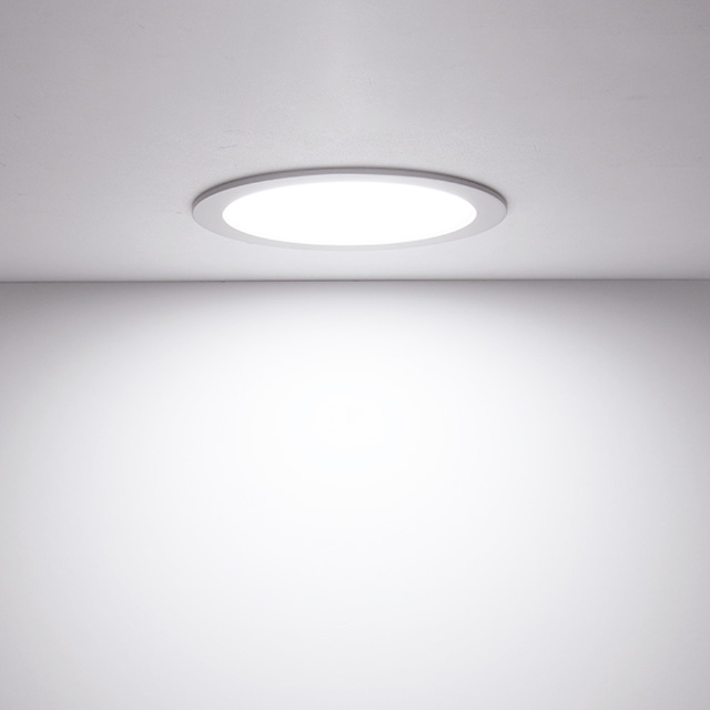 더쎈 LED 다운라이트 17cm(7인치) 25W 매입등 고효율 서울반도체 플리커프리 매립등 이미지 6
